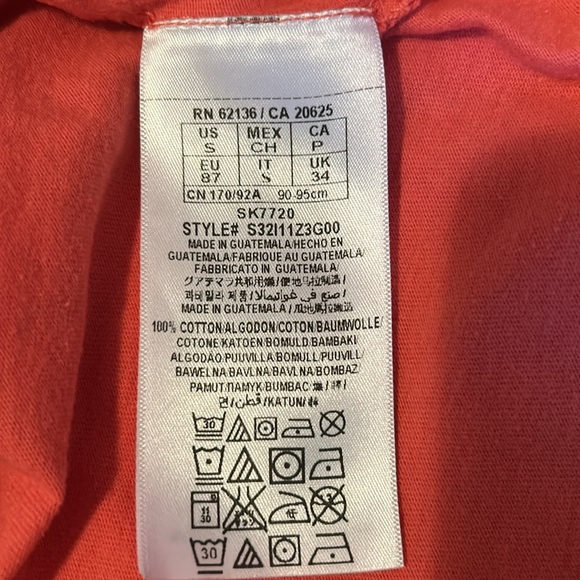 Guess t-shirt - Picture 5 of 5